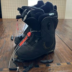Women’s BURTON Imprint 4 SUPREME snowboard boots